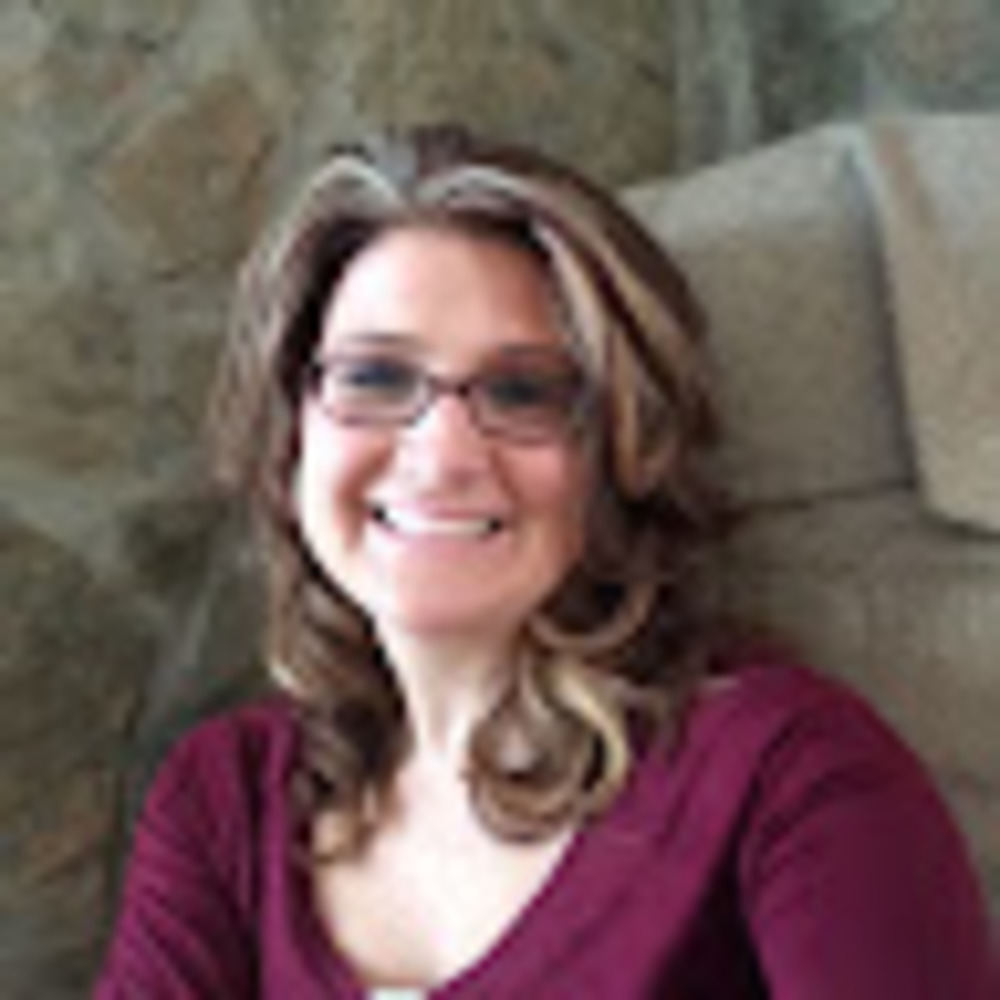Meet your Posher, Leeann
